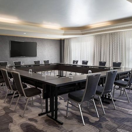 Visalia Marriott At The Convention Center Ξενοδοχείο Εξωτερικό φωτογραφία