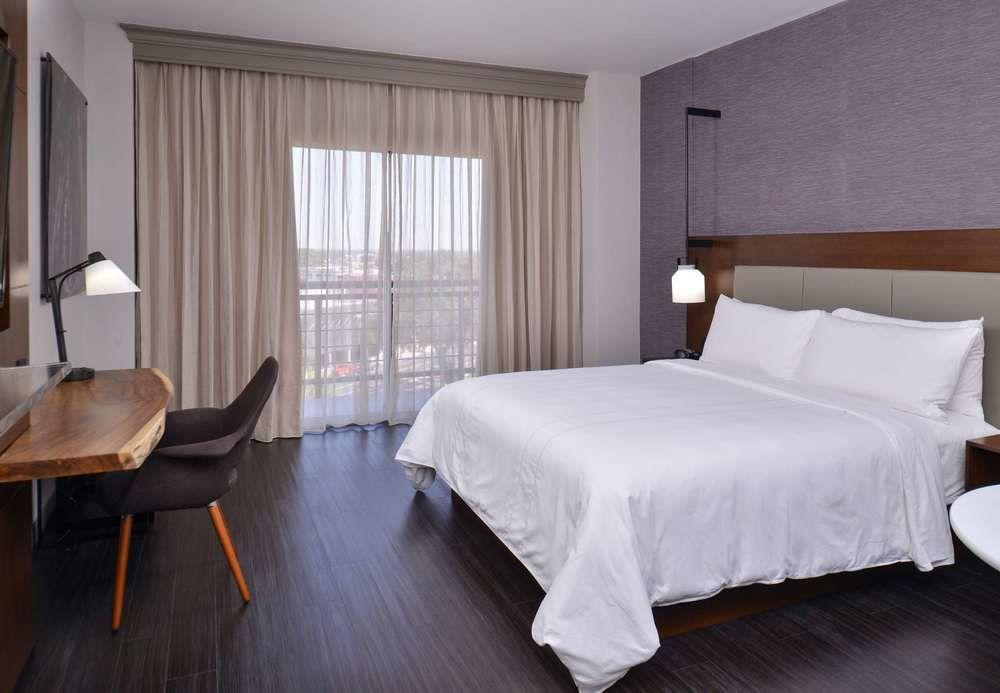 Visalia Marriott At The Convention Center Ξενοδοχείο Εξωτερικό φωτογραφία