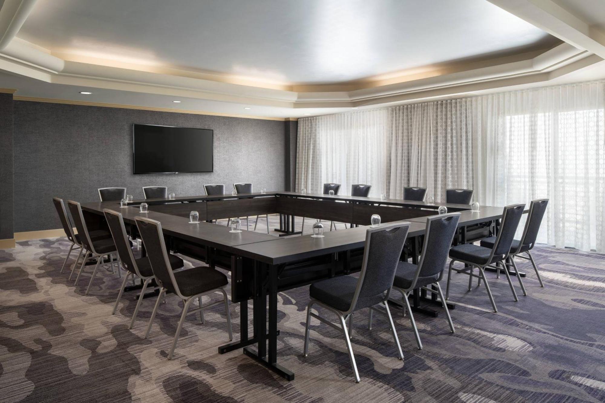Visalia Marriott At The Convention Center Ξενοδοχείο Εξωτερικό φωτογραφία
