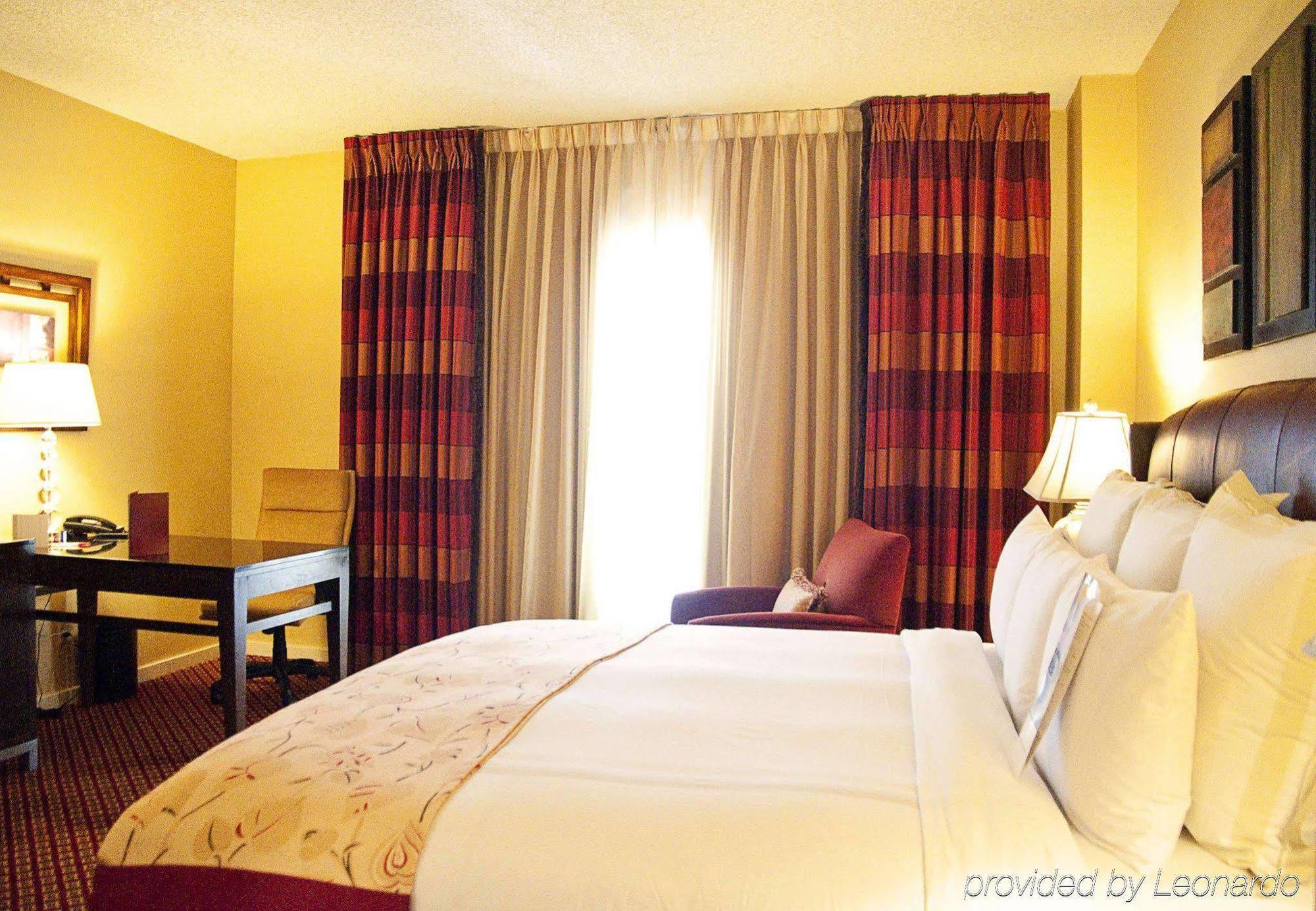 Visalia Marriott At The Convention Center Ξενοδοχείο Εξωτερικό φωτογραφία