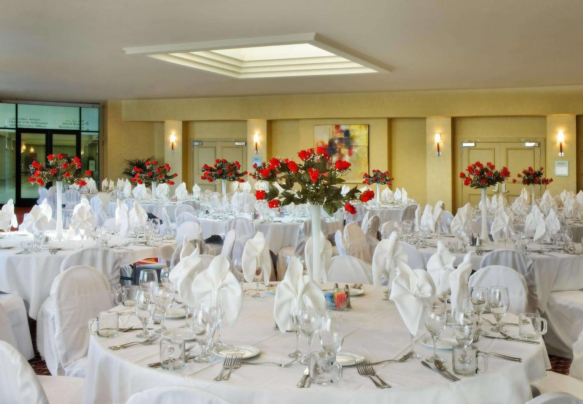 Visalia Marriott At The Convention Center Ξενοδοχείο Εξωτερικό φωτογραφία